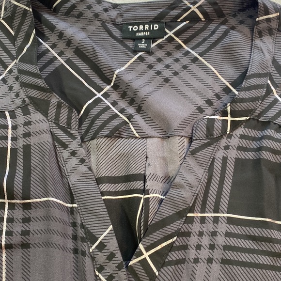 Plaid Top by Torrid - Picture 3 of 8